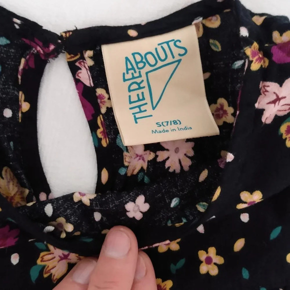 Thereabouts girls poet blouse and H&M girls kakhi lace shorts Bundle - Picture 3 of 8